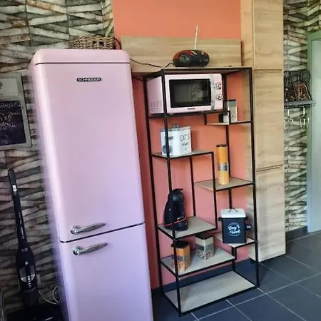 Hébergement de vacances Maison Touristique à Avec Jardin Bouillon