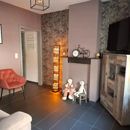 Maison Touristique A Avec Jardin Nyaraló Bouillon